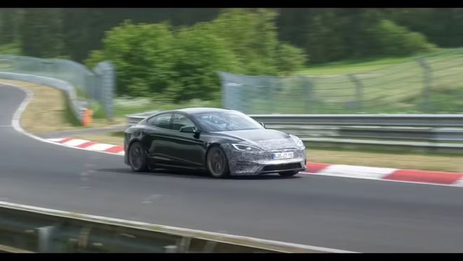 登陆《GT 赛车 7》；全球首个满级 QQ 收获「金企鹅」瓦力游戏抖音整治高考「AI 押题」；小米 SU7 Ultra(图2)